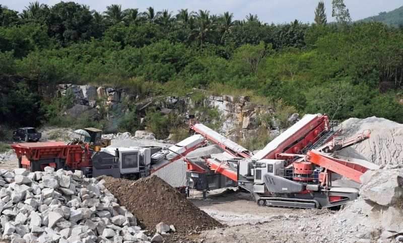 Crushing equipment